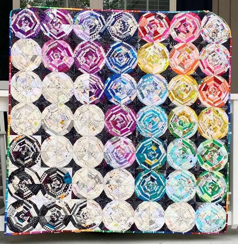 Selvage Spiderweb Quilt by Jessica Quilter